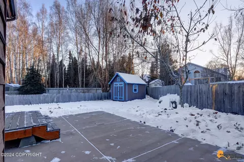 3323 Wiley Post Loop, Anchorage, AK 99517 photo 4