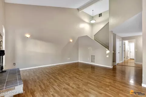 3323 Wiley Post Loop, Anchorage, AK 99517 photo 16