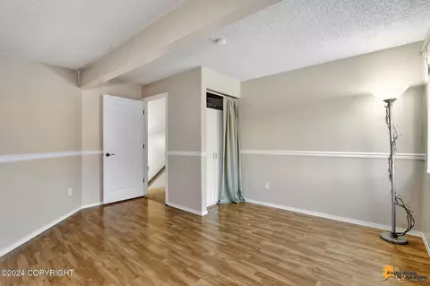 3323 Wiley Post Loop, Anchorage, AK 99517 photo 33