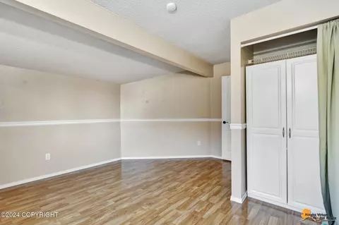 3323 Wiley Post Loop, Anchorage, AK 99517 photo 34