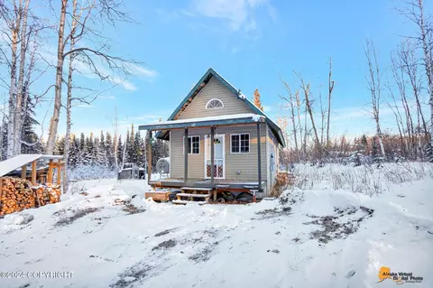 12553 W Hazel Ave, Wasilla, AK 99623