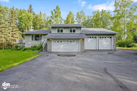 10480 Birch Rd, Anchorage, AK 99507