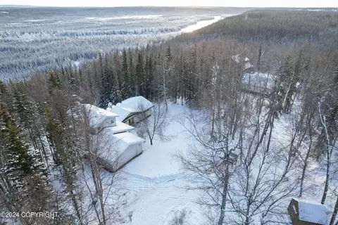 39197 Forbidden Ct, Soldotna, AK 99669