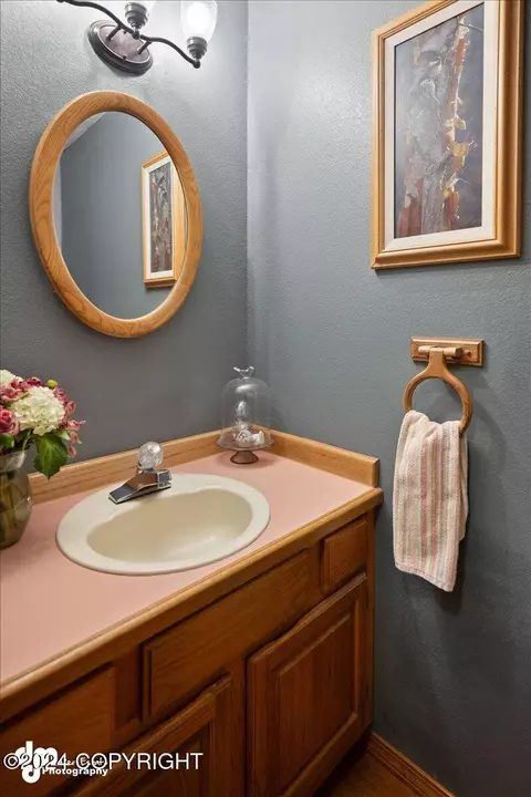 Bath - 19205 Andreanof Dr, Eagle River, AK 99577 photo 6 of 7