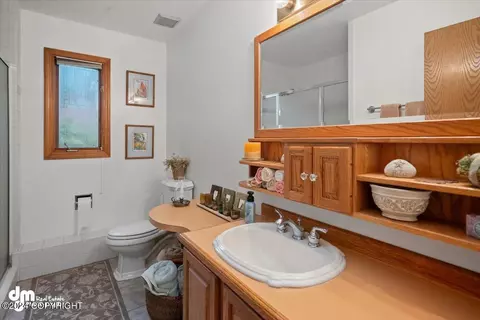 Bath - 19205 Andreanof Dr, Eagle River, AK 99577 photo 5 of 7