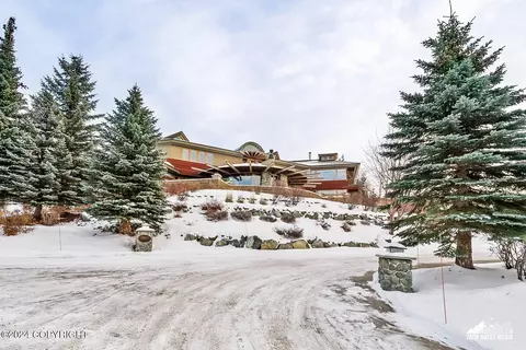 16505 Southcliff Cir, Anchorage, AK 99516