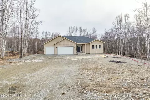 900 W Gail Dr, Wasilla, AK 99654