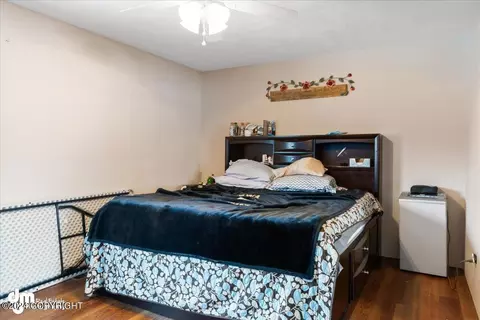 Bedroom - 8420 E 20th Ave, Anchorage, AK 99504 photo 1 of 4