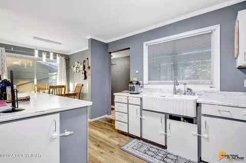 Kitchen - 4343 E 5th Ave, Anchorage, AK 99508 photo 2 of 4