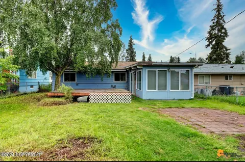 Exterior - 4343 E 5th Ave, Anchorage, AK 99508 photo 5 of 6