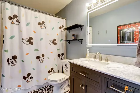 Bath - 8537 Cross Pointe Loop, Anchorage, AK 99504 photo 1 of 2