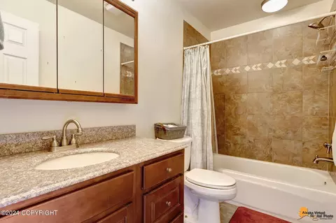 Bath - 8537 Cross Pointe Loop, Anchorage, AK 99504 photo 2 of 2