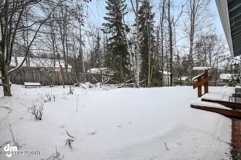 Exterior - 17406 Adams Ln, Eagle River, AK 99577 photo 3 of 10