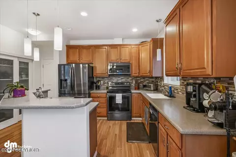 13097 Ezi View Cir, Eagle River, AK 99577 photo 15