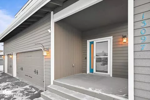 13097 Ezi View Cir, Eagle River, AK 99577 photo 4