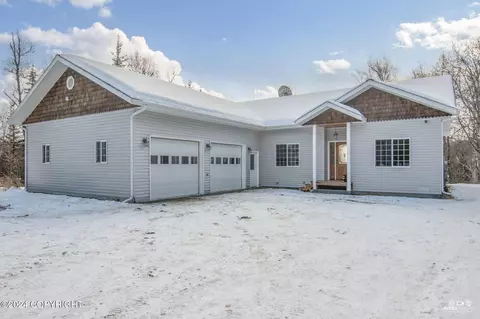 40227 Arrowhead Ave, Soldotna, AK 99669