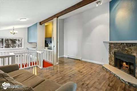 Living - 3561 E 20th Ave, Anchorage, AK 99508 photo 3 of 4