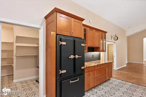 Kitchen - 3541 E 112th Ave, Anchorage, AK 99516 photo 7 of 11