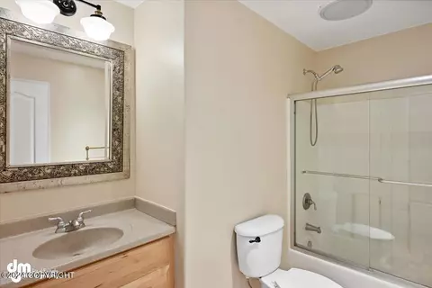 Bath - 3541 E 112th Ave, Anchorage, AK 99516 photo 6 of 9