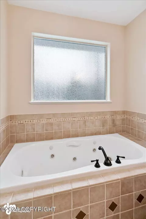 Bath - 3541 E 112th Ave, Anchorage, AK 99516 photo 3 of 9
