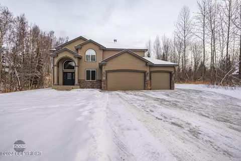 7503 Fiskari Dr, Wasilla, AK 99623