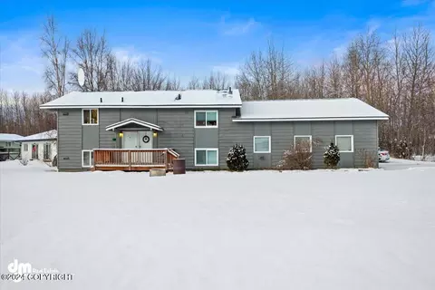 11852 Stapleton Ave, Palmer, AK 99645