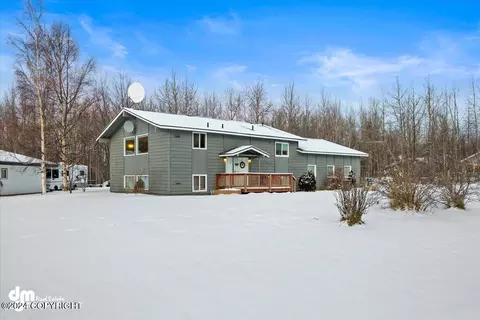 11852 Stapleton Ave, Palmer, AK 99645 photo 3