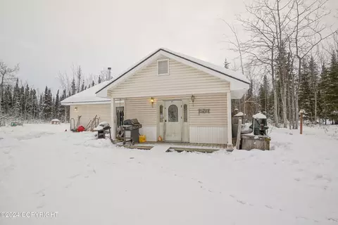 38260 Lee St, Sterling, AK 99672