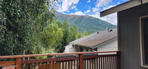 8917 Eagle Place Loop # 15, Eagle River, AK 99577