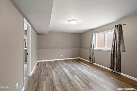 8921 Birch Park Cir, Eagle River, AK 99577 photo 26