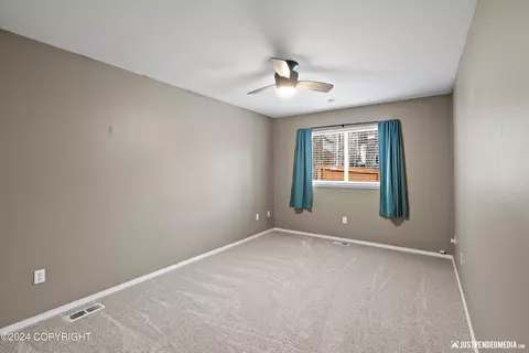 8921 Birch Park Cir, Eagle River, AK 99577 photo 25