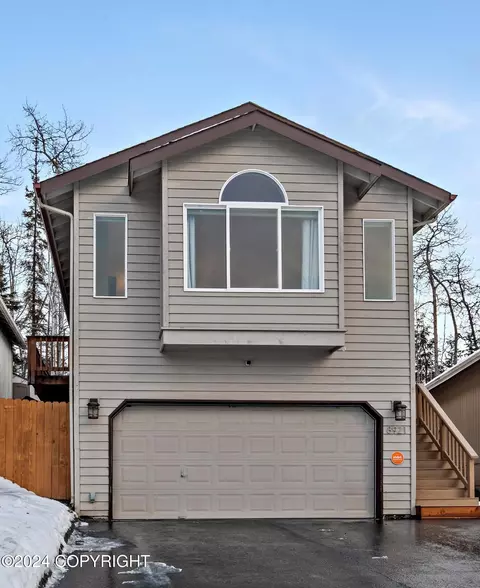 8921 Birch Park Cir, Eagle River, AK 99577 photo 43