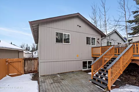 8921 Birch Park Cir, Eagle River, AK 99577 photo 42