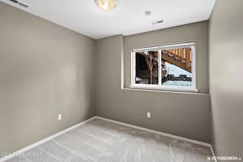8921 Birch Park Cir, Eagle River, AK 99577 photo 28