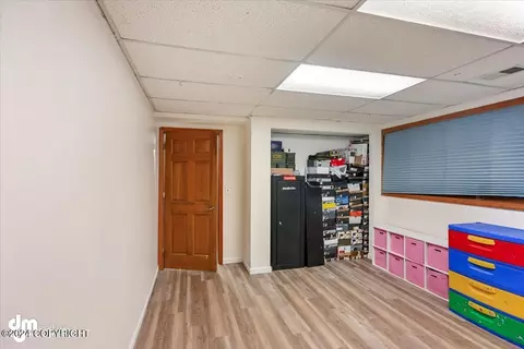 1979 Commodore Dr, Anchorage, AK 99507 photo 18