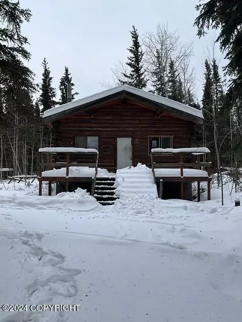5 Deborah St, Delta Junction, AK 99737