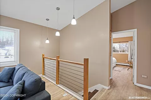 3133 E 43rd Ave, Anchorage, AK 99508 photo 9