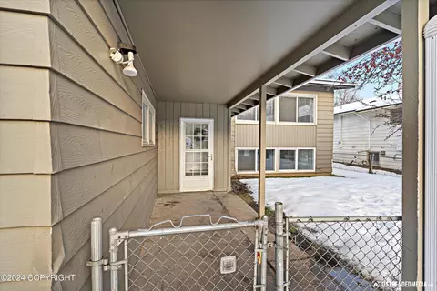 3133 E 43rd Ave, Anchorage, AK 99508 photo 5