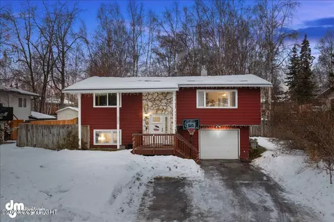 3930 Patricia Ln, Anchorage, AK 99504
