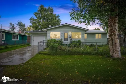 8211 Del St, Anchorage, AK 99502