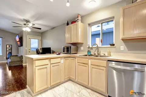 Kitchen - 3919 Sycamore Loop, Anchorage, AK 99504 photo 2 of 3
