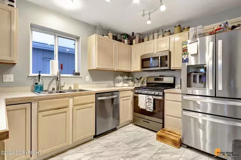 Kitchen - 3919 Sycamore Loop, Anchorage, AK 99504 photo 1 of 3
