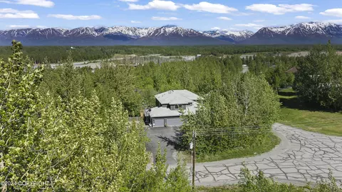 8571 Queensboro Ave, Palmer, AK 99645