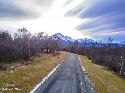 485 N Hale Cir, Palmer, AK 99645