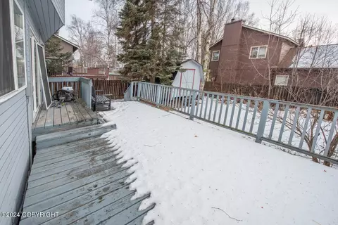383 Peppertree Loop, Anchorage, AK 99504 photo 5