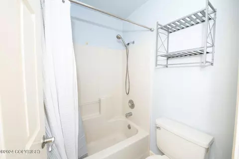 383 Peppertree Loop, Anchorage, AK 99504 photo 27