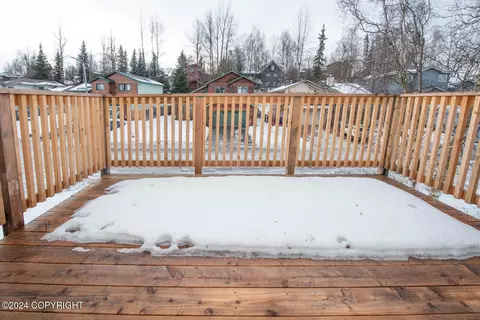 383 Peppertree Loop, Anchorage, AK 99504 photo 11
