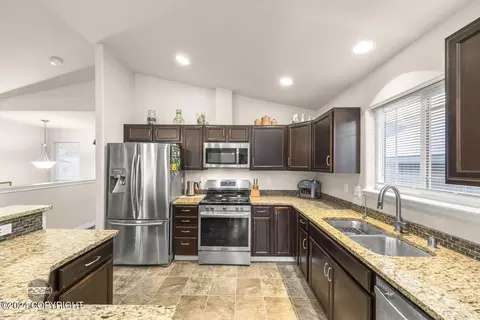 20624 Mountain Vista Dr, Eagle River, AK 99577 photo 20