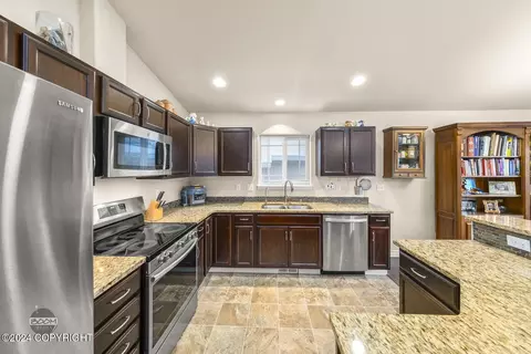20624 Mountain Vista Dr, Eagle River, AK 99577 photo 19