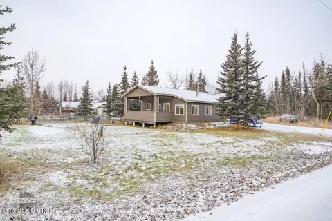 4640 Fairweather Ln, Palmer, AK 99645